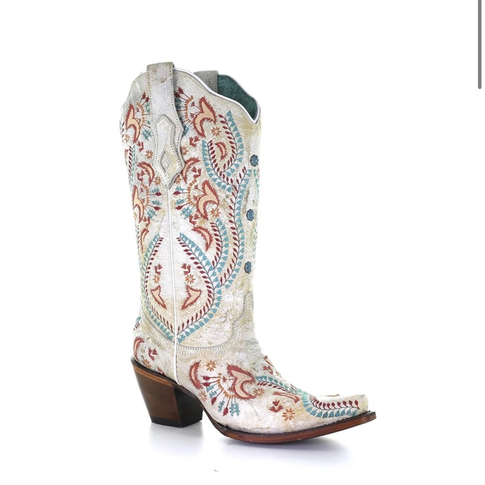 Corral women’s cowboy boots (Never worn!!!)